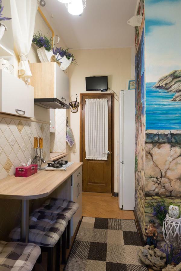 Cozy Apartment On Yevreiska Street Odessa Exteriör bild